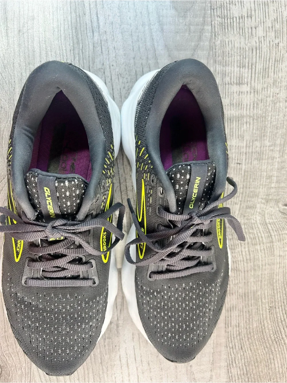 Brooks Glycerin GTS 20 Women’s Size 7 Medium B Dark Gray/Neon Running Shoes